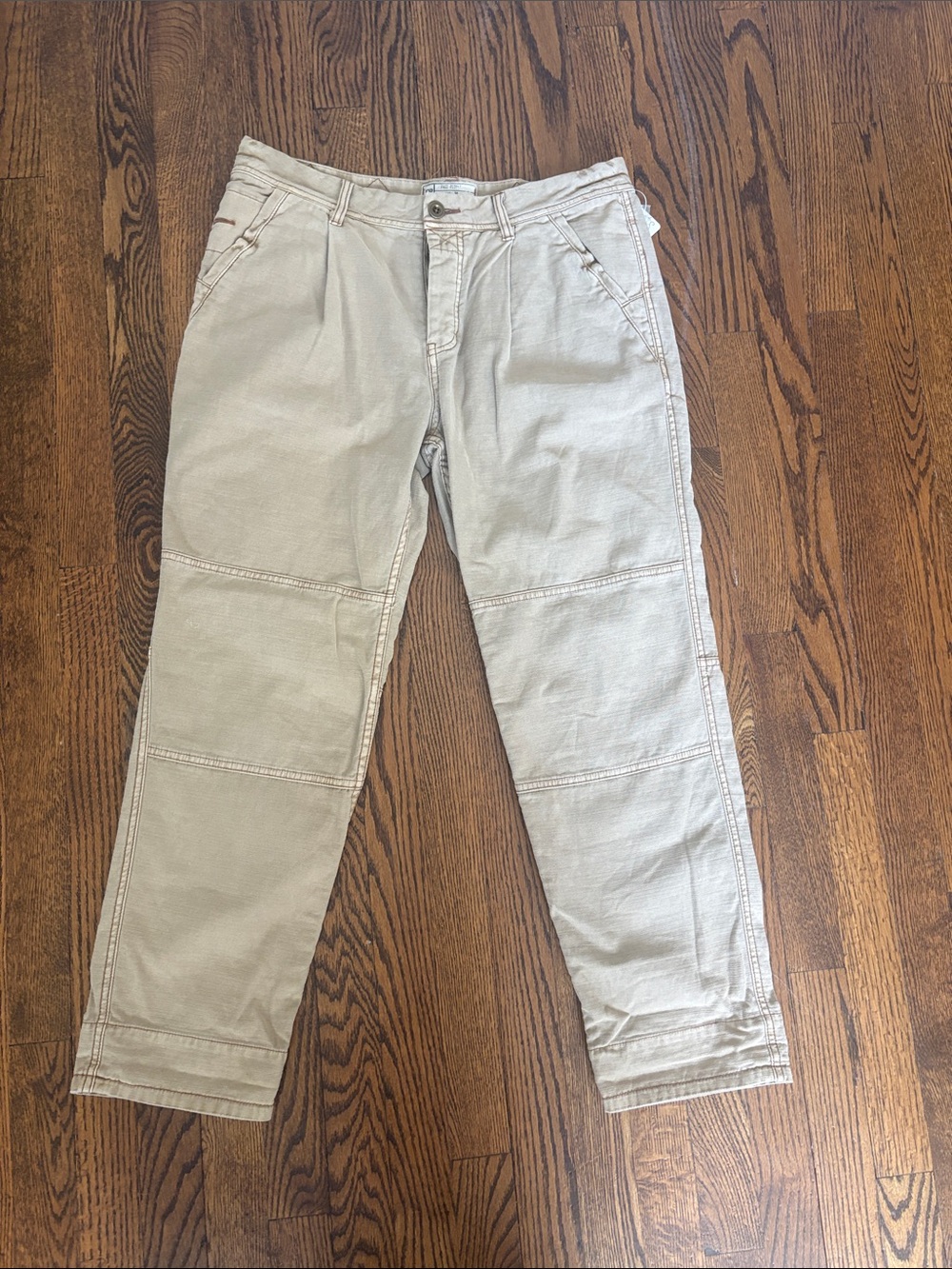 Free People Women's Khaki Straight-Leg Chinos in Light Tan
